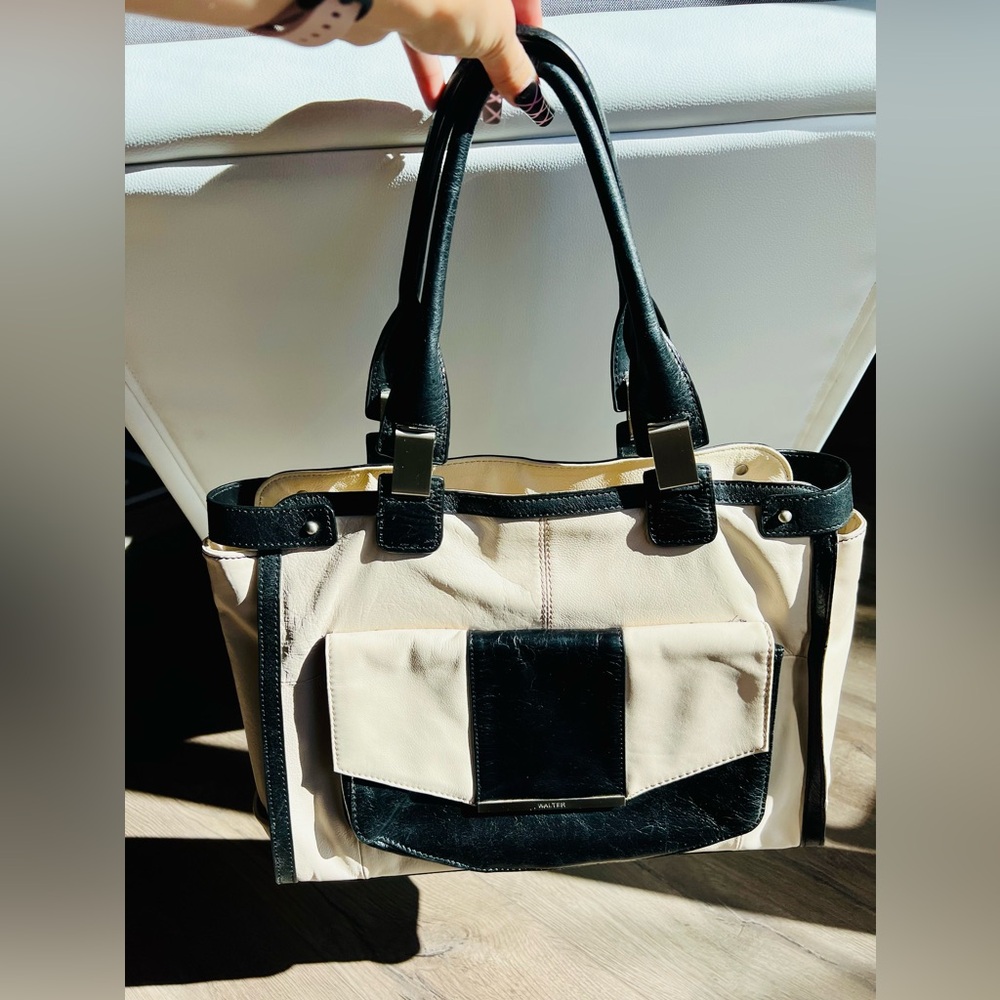 WALTER Baker leather tote bag/ excellent condition/ black and white bag!